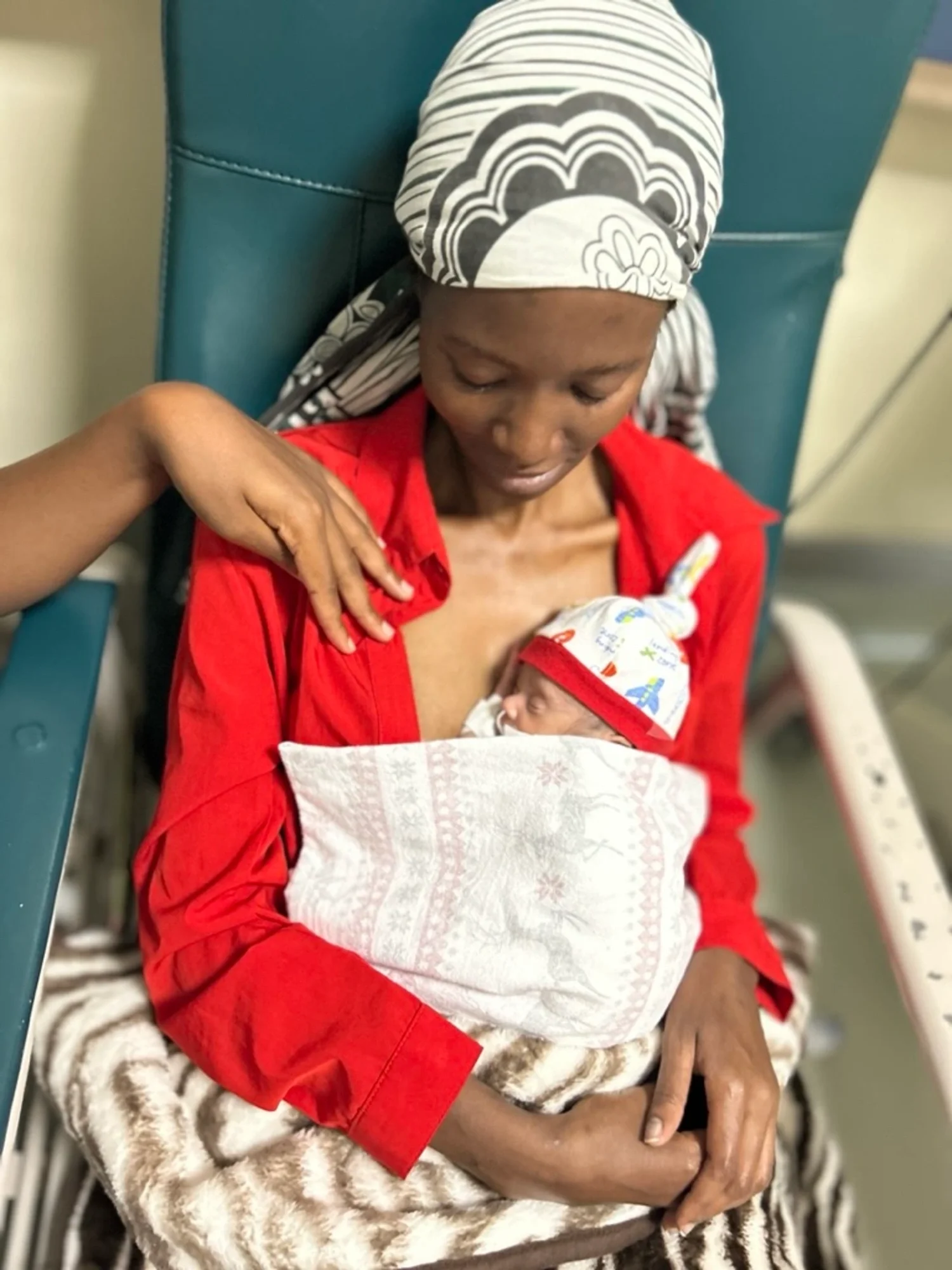 Giving Digest: The Lifeline in a Little Bag