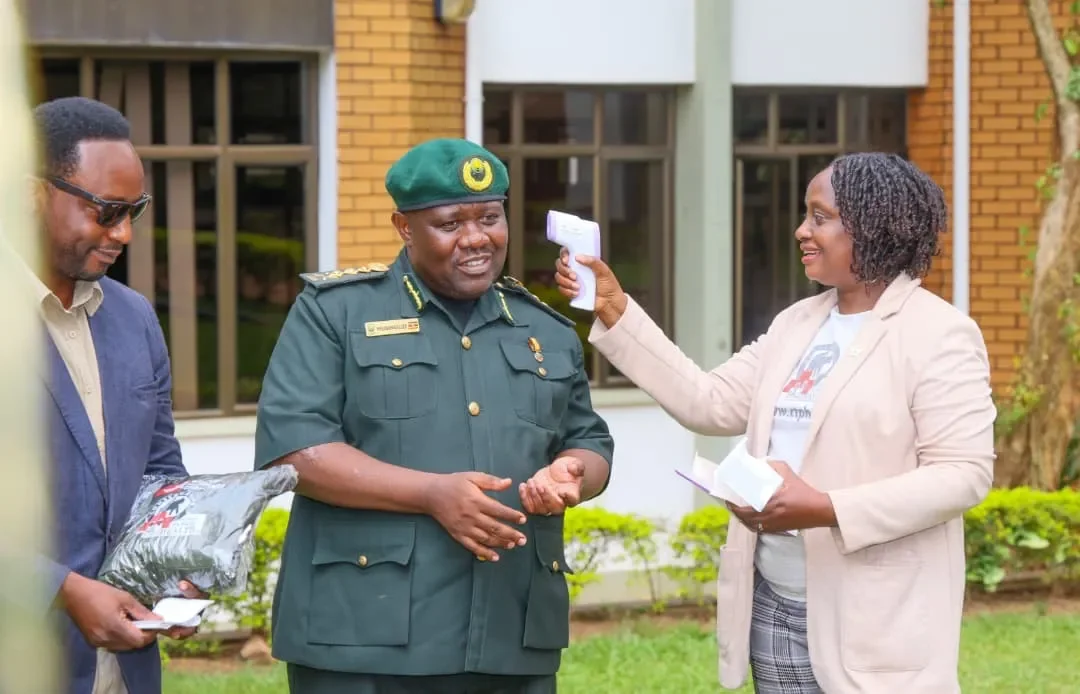 Giving Digest: Protecting People, Wildlife and Frontline Rangers