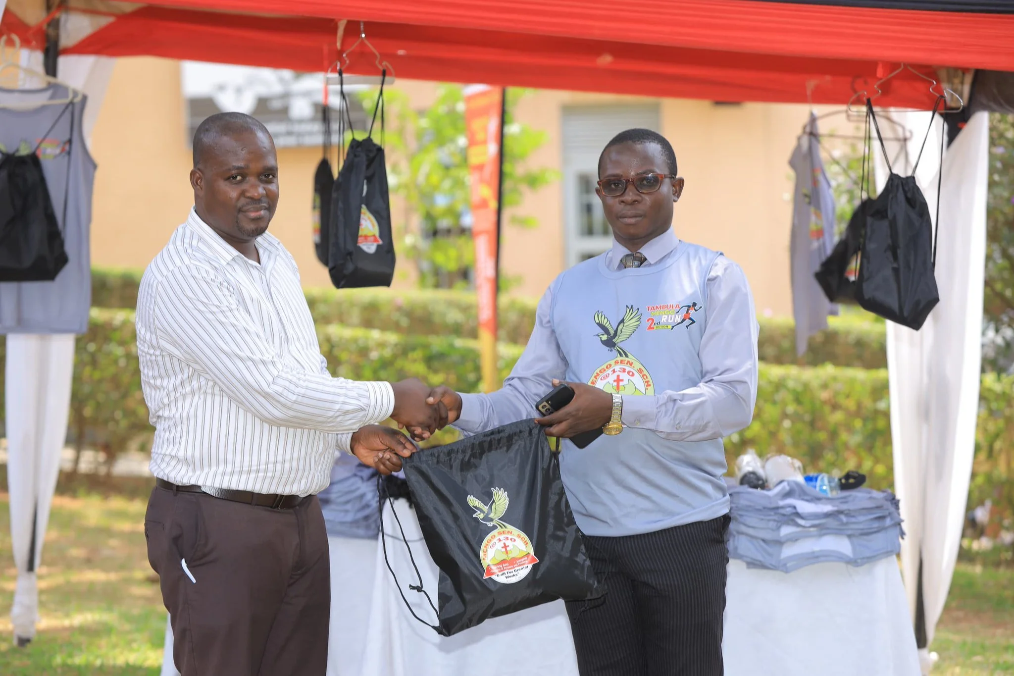 Giving Digest | Old School Ties Still Give