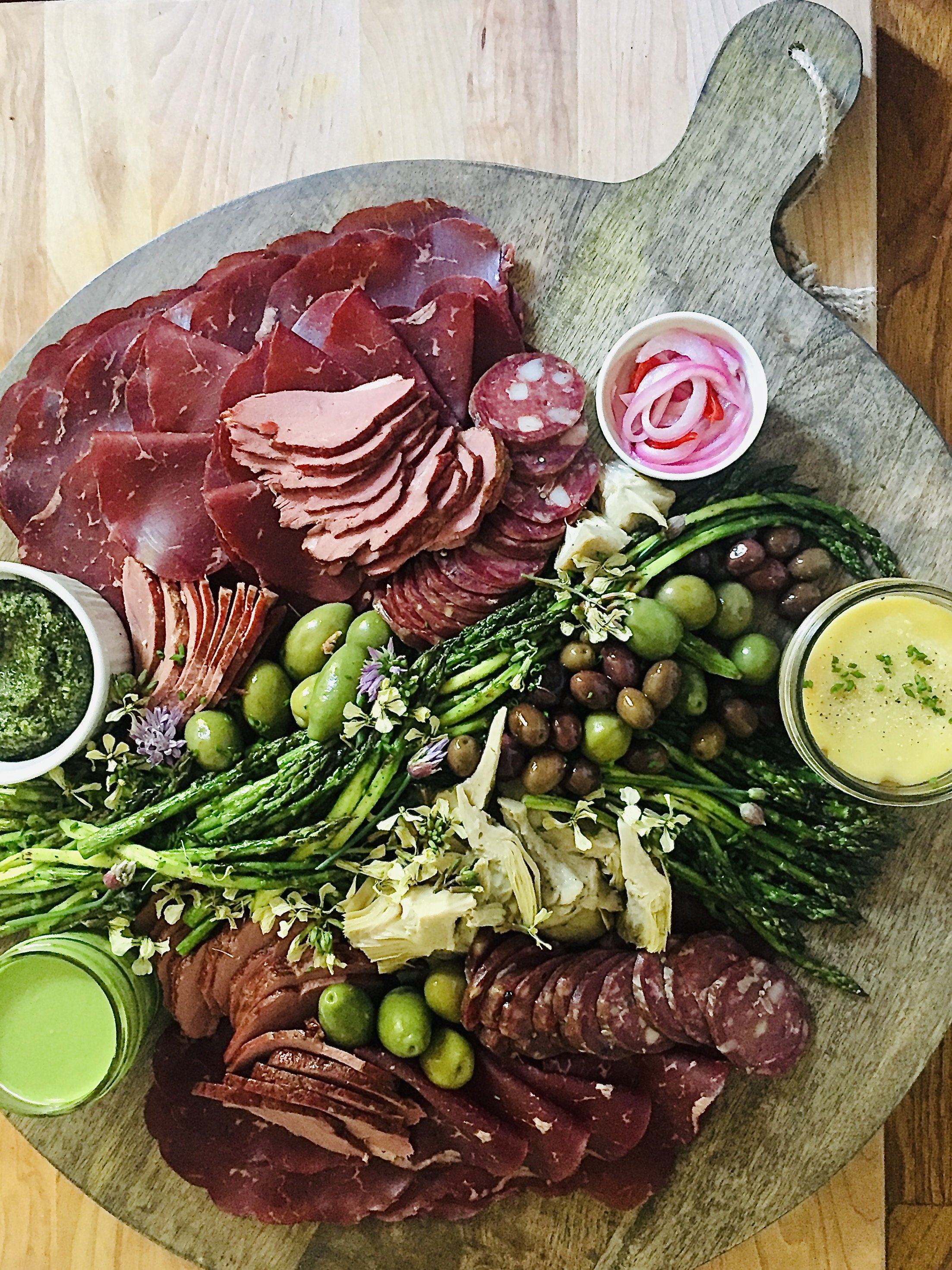 CHARCUTERIE BOARD 
