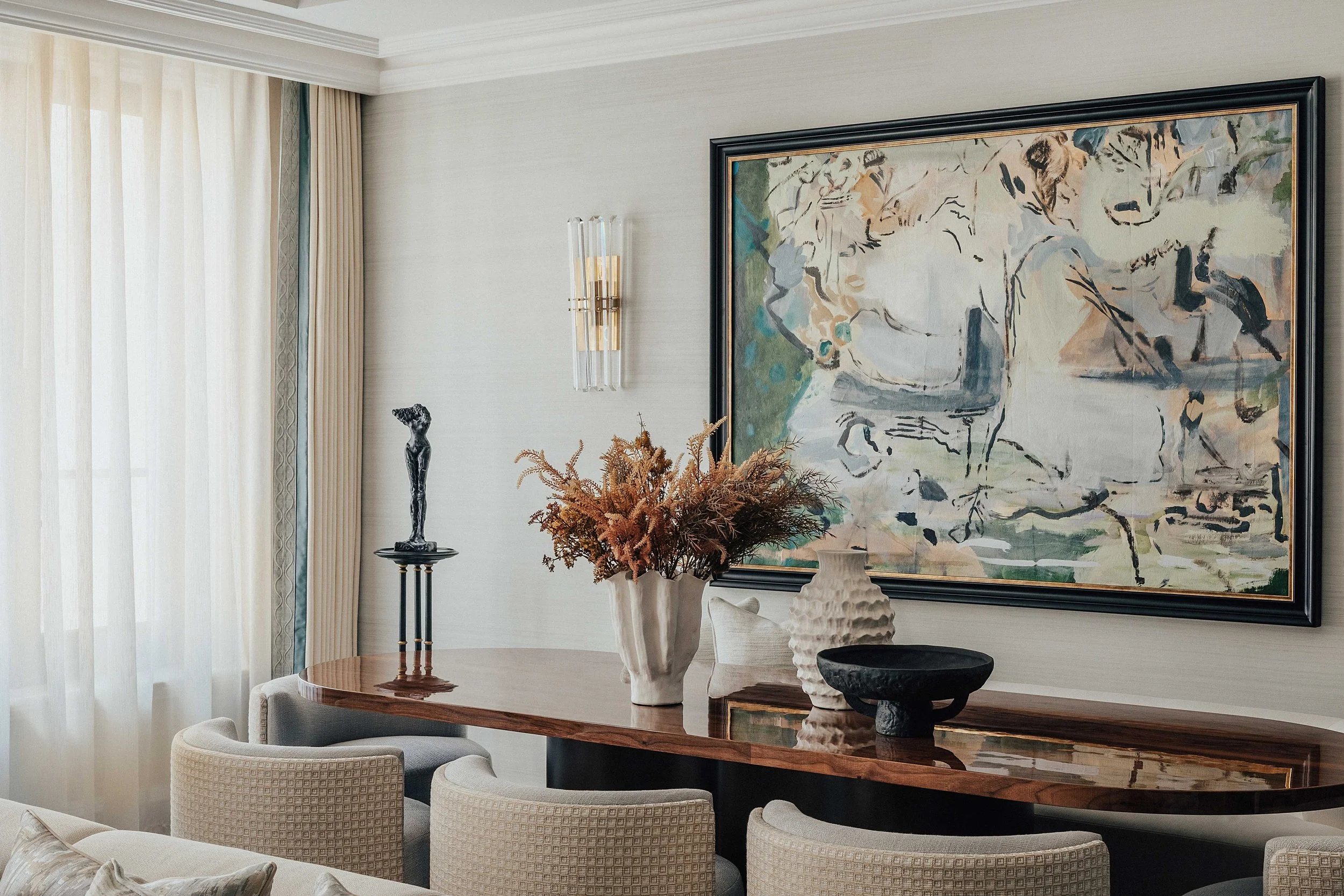 AN INSIDERS GUIDE TO DESIGNING LUXURY INTERIORS