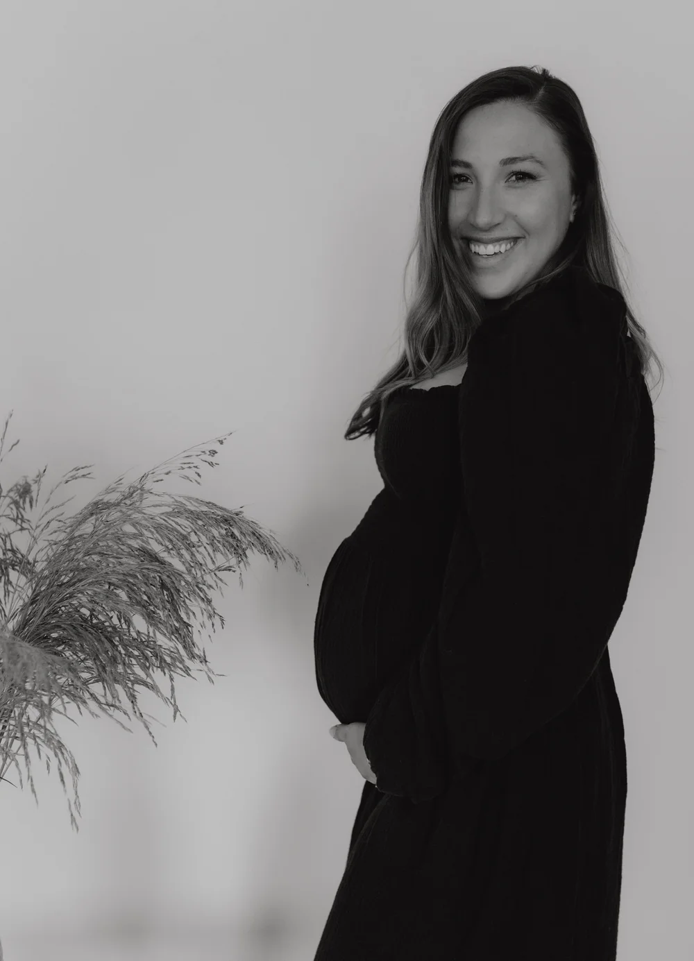 Maternity Photos - by Julia Gnan