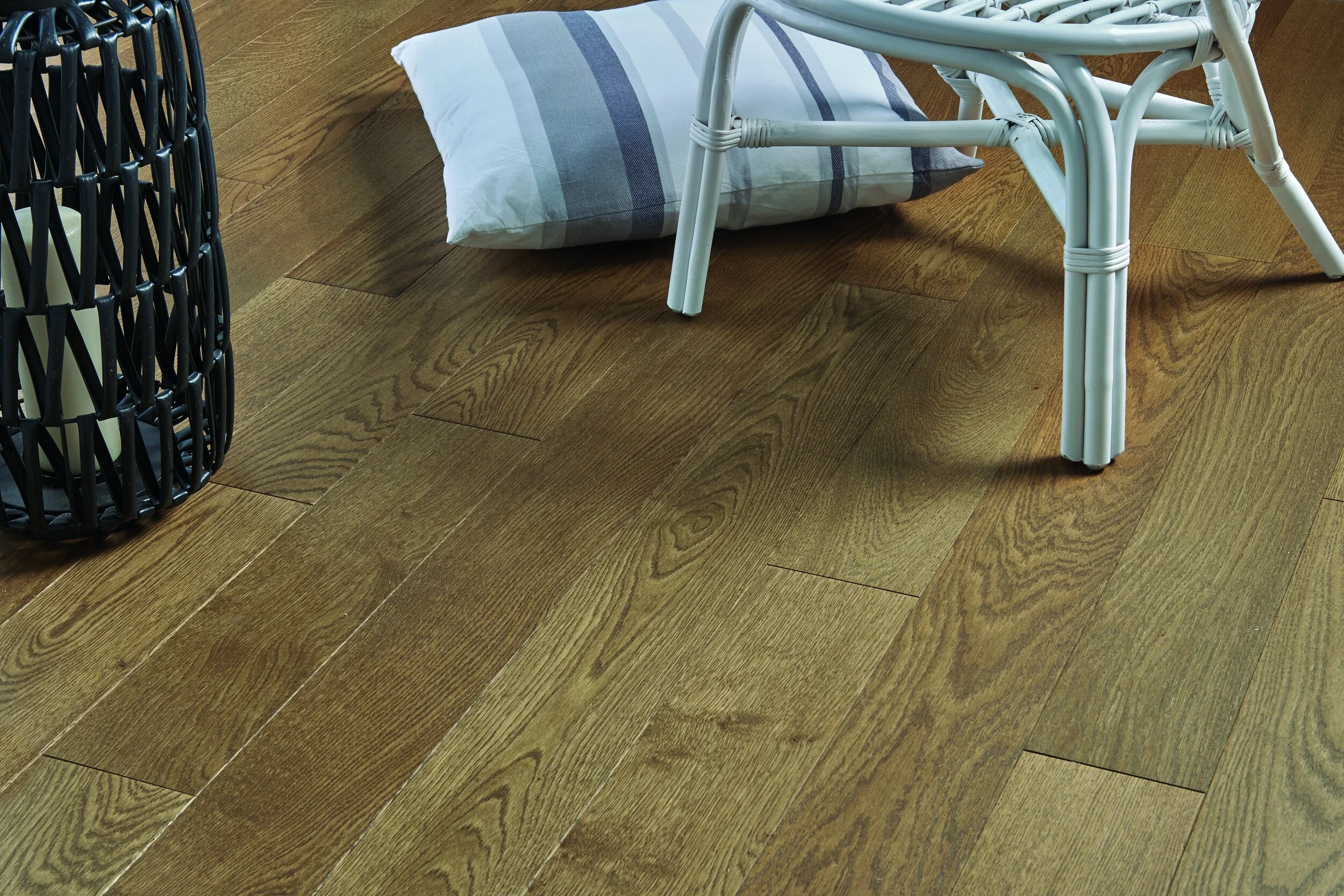 Pros And Cons Of High Gloss Laminate Flooring Flooring Guide by Cinvex