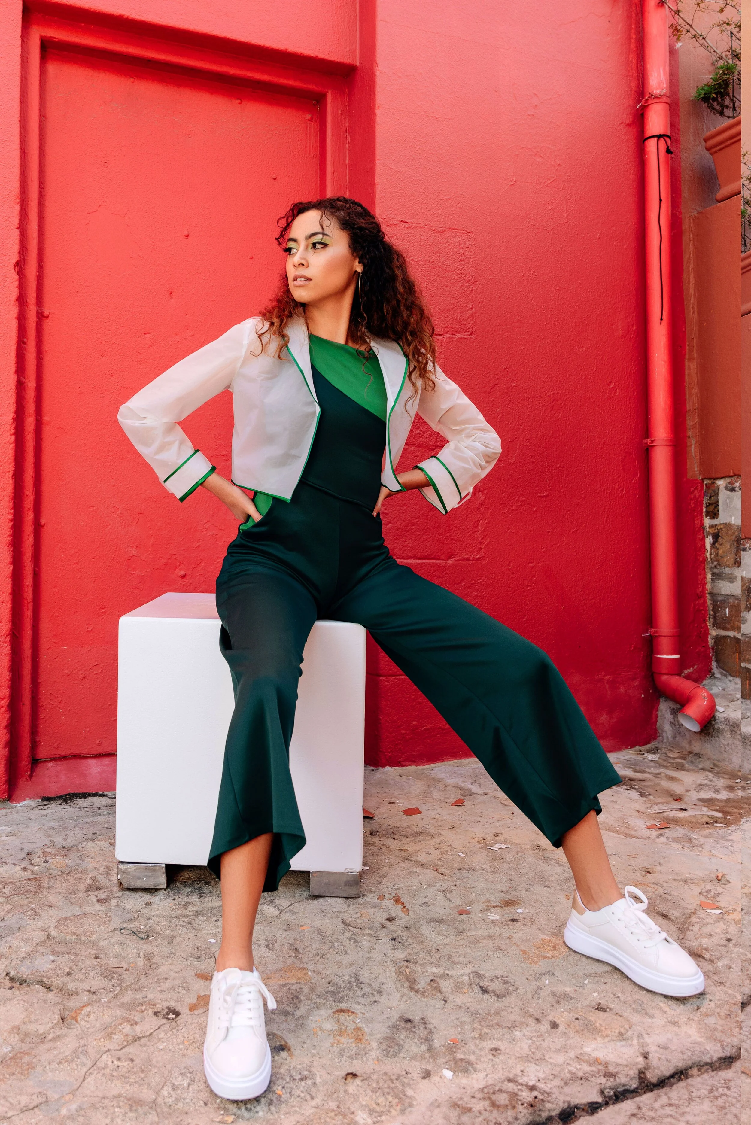 02_Ishaarah_Jumpsuit and Jacket-min.jpg