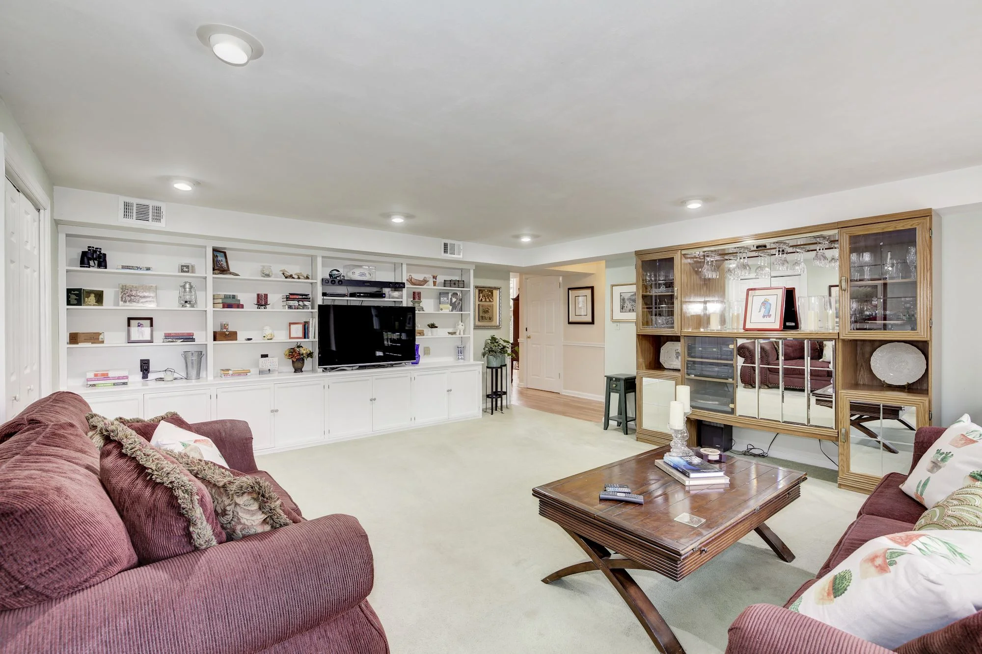 023_5_PIEDMONT_DRIVE_224047_314533.jpg