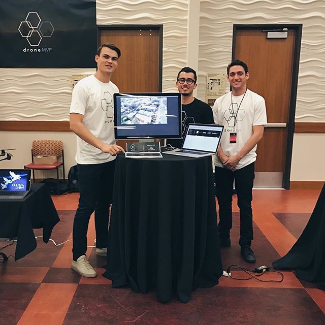 It was an honor to have been invited to present DroneMVP at USC's Demo Day alongside some of the most inventive startups!
-
-
-
-
-
#dronemvp #dronestagram #drones #technology #tech #business #startup #competition #entrepreneur #usc #fighton #college