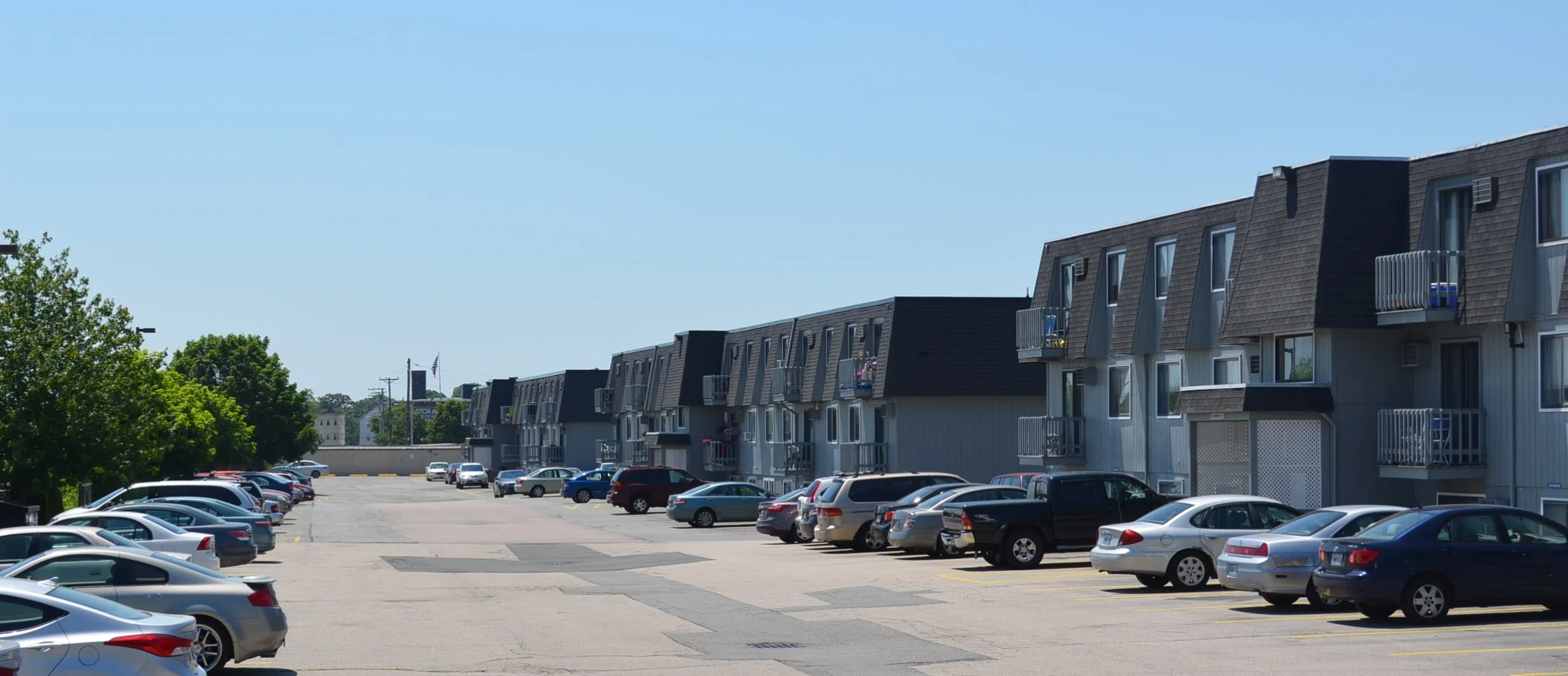 111-125 Freight Street + 45-49 Webster Street 