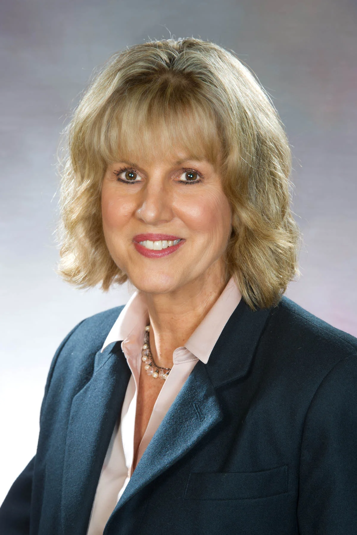 Lynn Wray