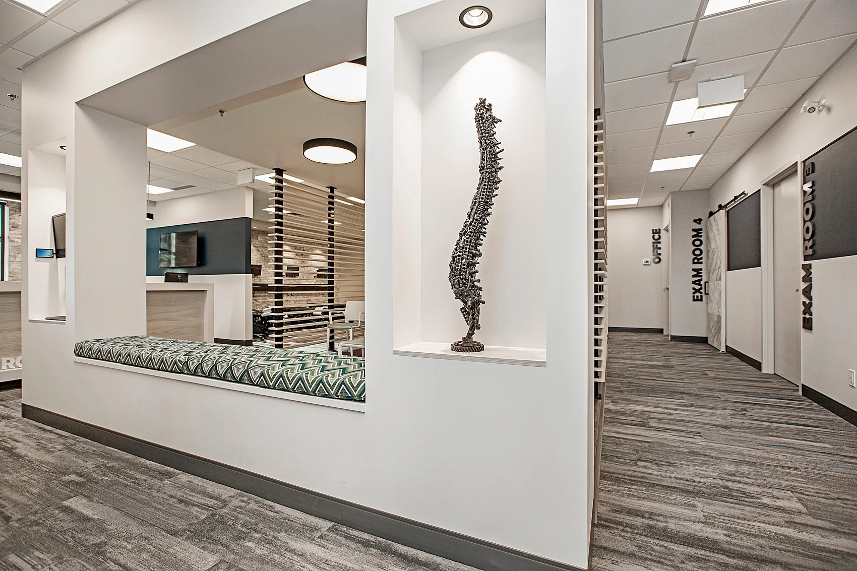 2017 LC Chiro 03_WEB.jpg