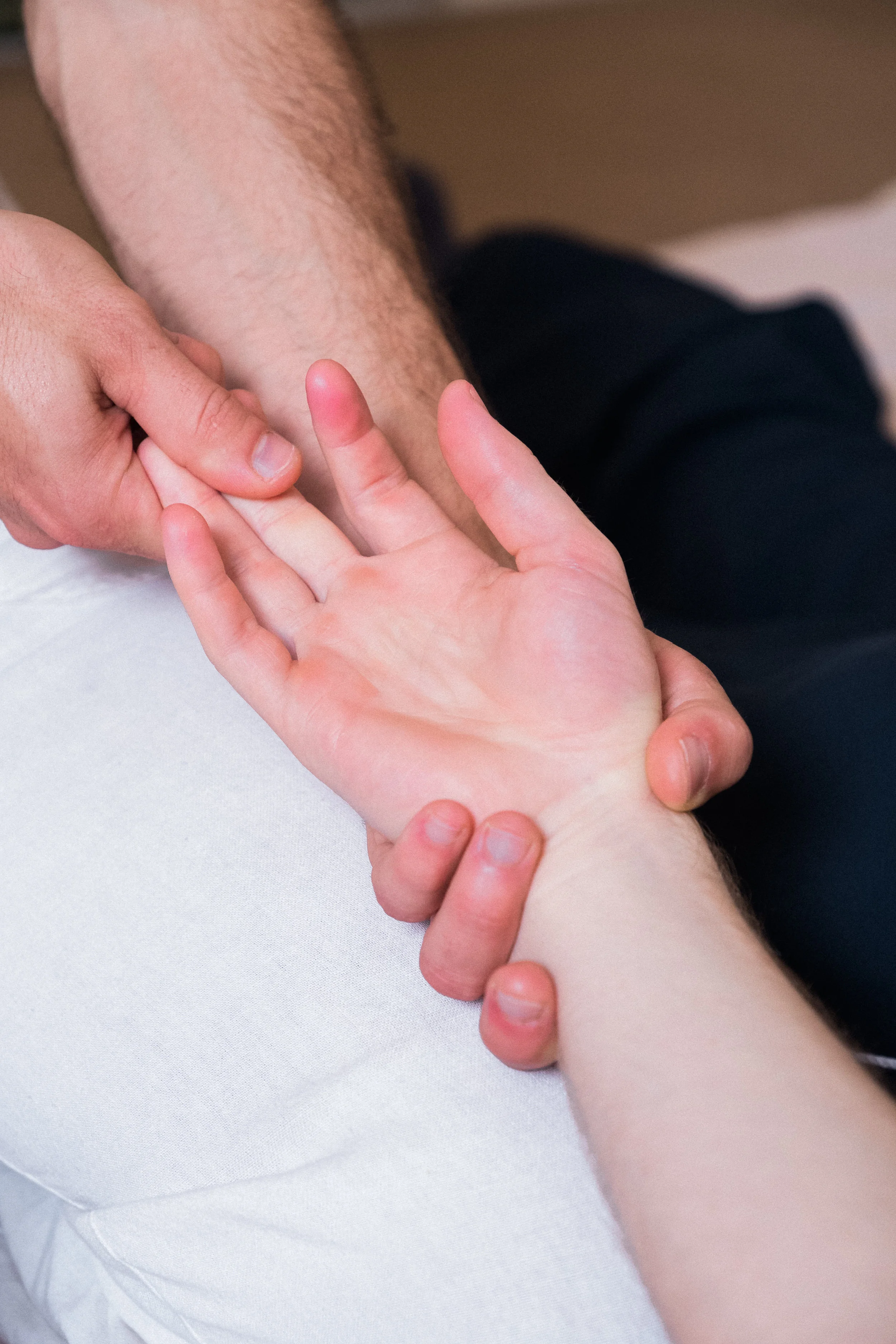 Massage-Edinburgh-Fern-Photography-0070-ZF-2290-64275-1-001-070.jpg