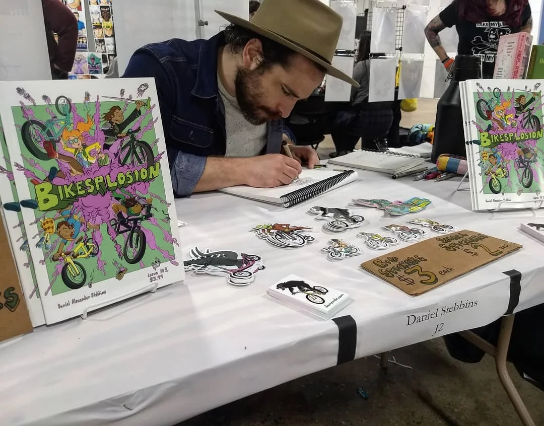 Dan+at+convention.jpg