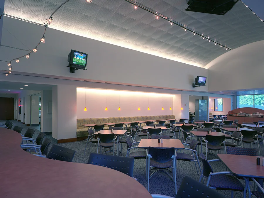 restaurants-the-front-café-vision-construction-atlanta-georgia-development-atlanta-georgia-commercial-general-contractor-design-build-site-assessment-tenet-own-agent-full-services