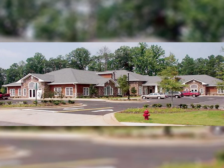 office-hembree-medical-communication-call-center-vision-development-construction-atlanta-georgia-commercial-general-contractor-design-build-site-assessment-tenet-build-own-agent-full-services