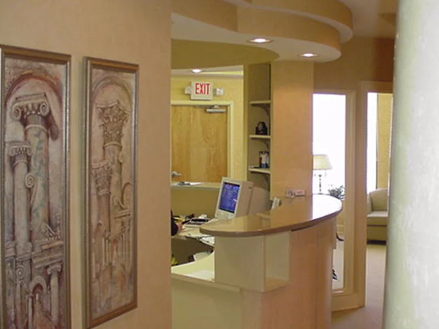 office-hembree-medical-communication-call-center-vision-development-construction-atlanta-georgia-commercial-general-contractor-design-build-site-assessment-tenet-build-own-agent-full-services