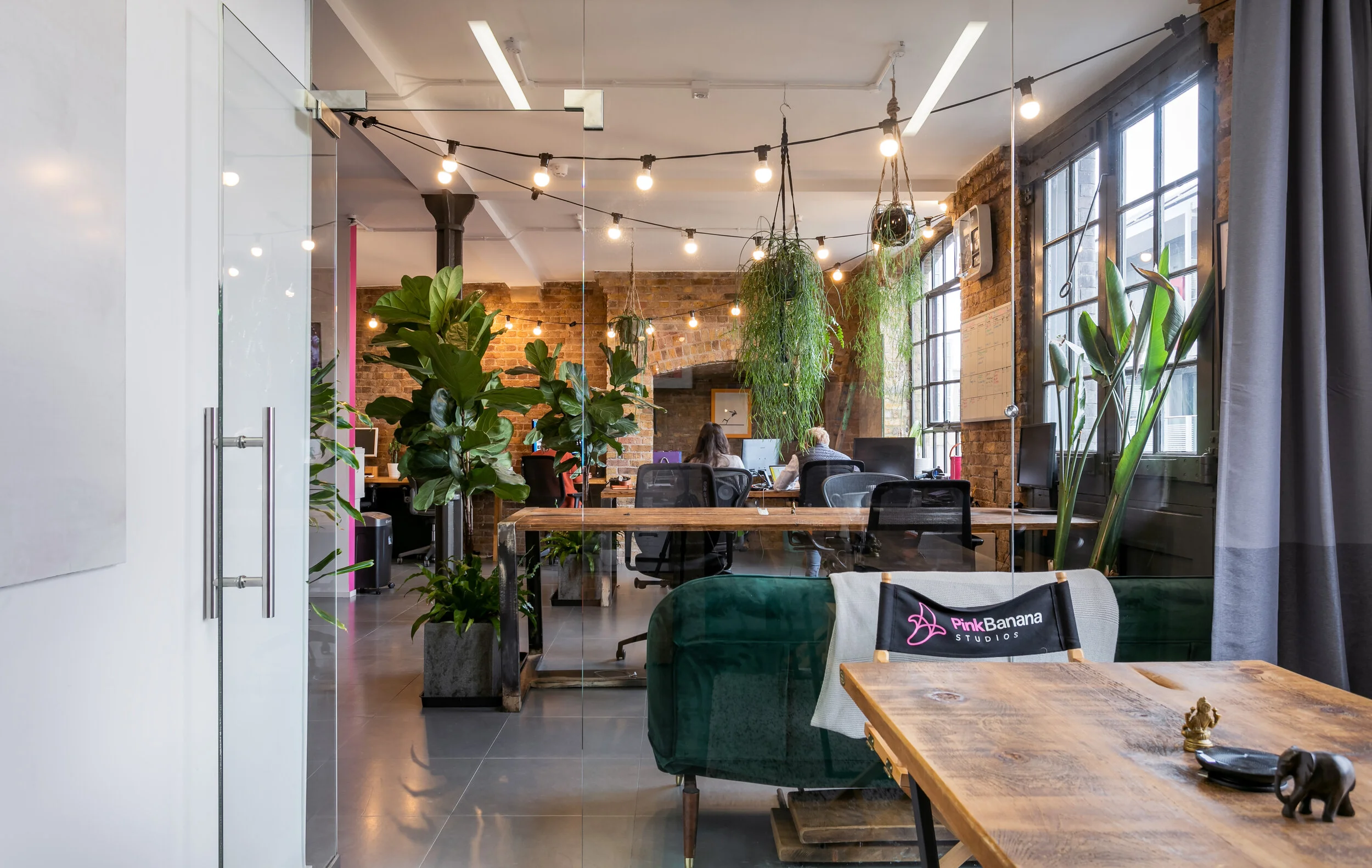 PINKBANANA-LR-10.jpg