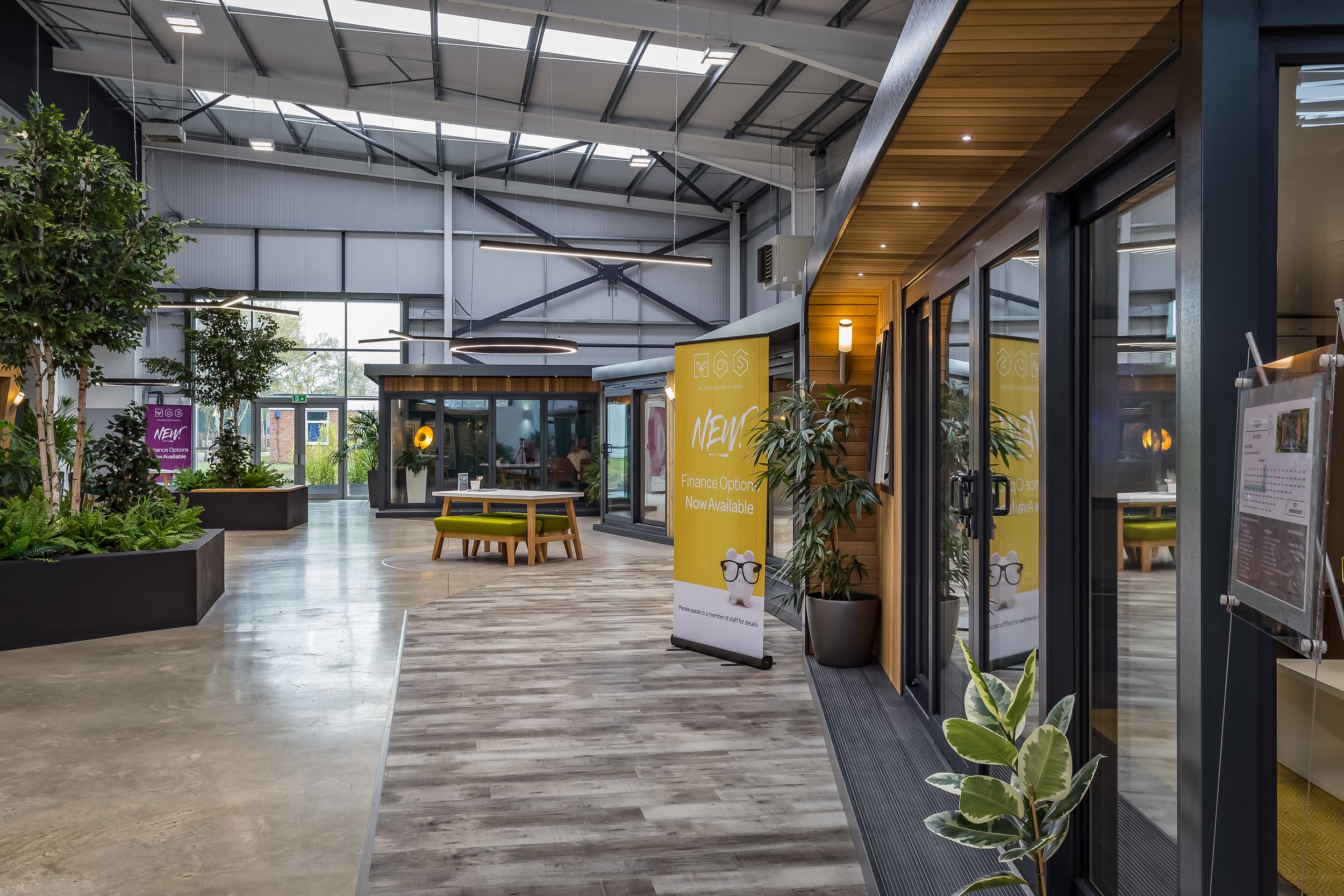 GRSHOWROOM-SRGB-15.jpg