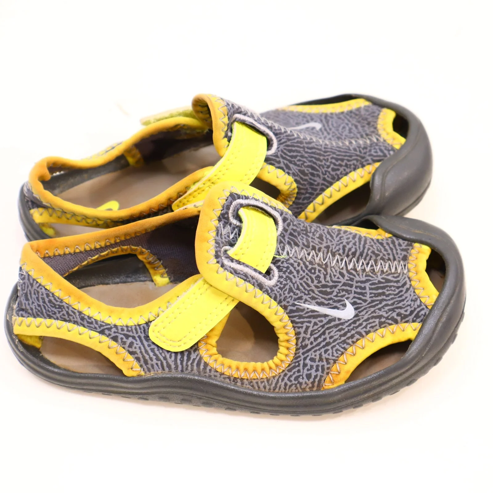 nike sandalen gr 22