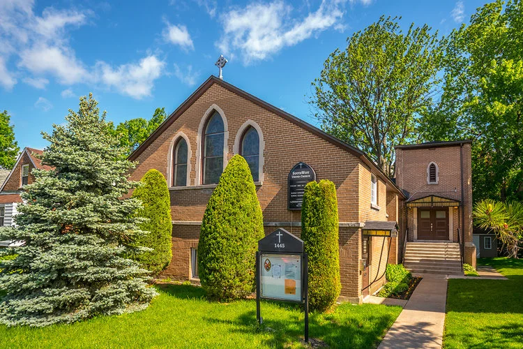 church_outside.jpg