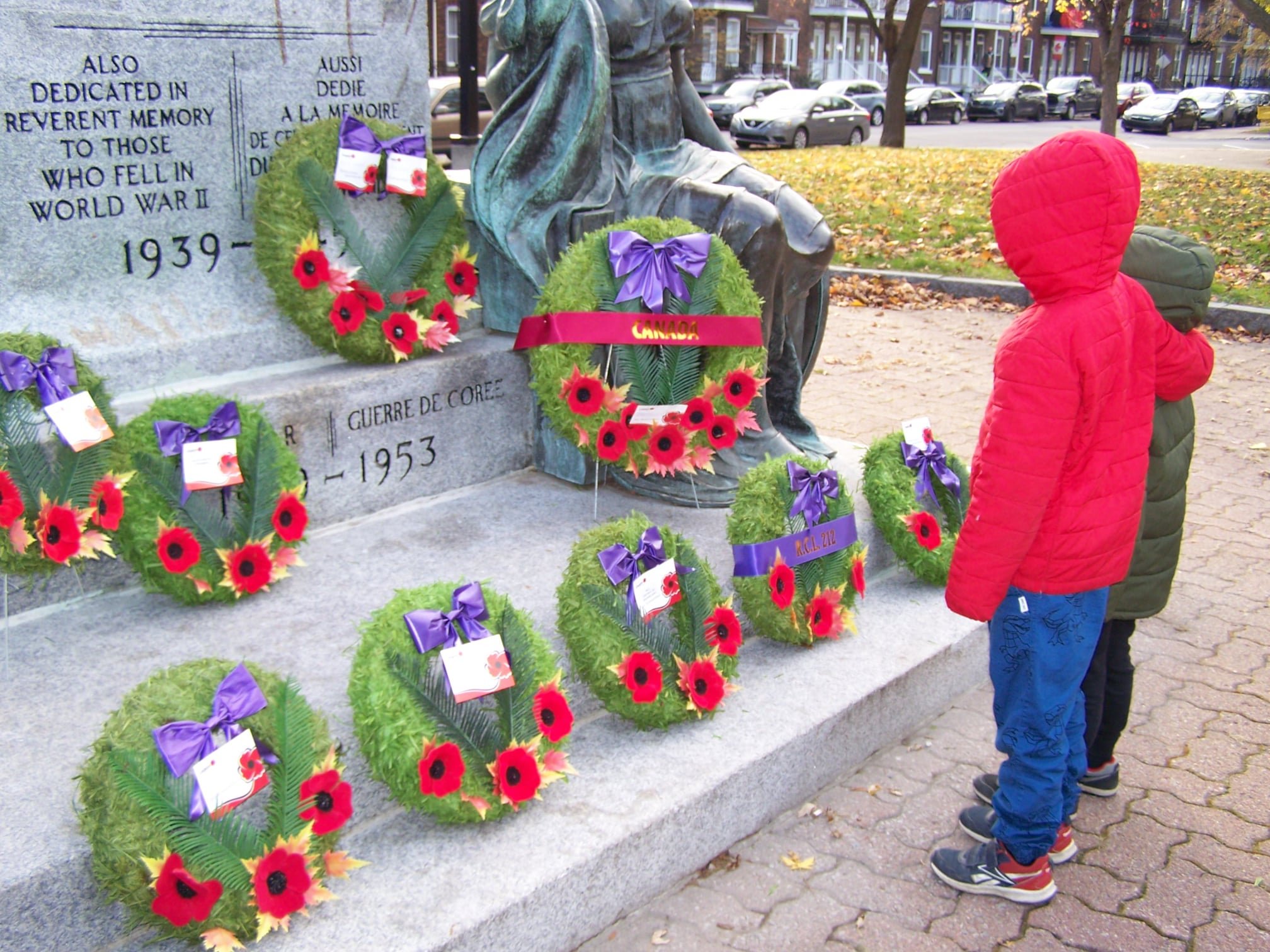 kids_cenotaph.jpg