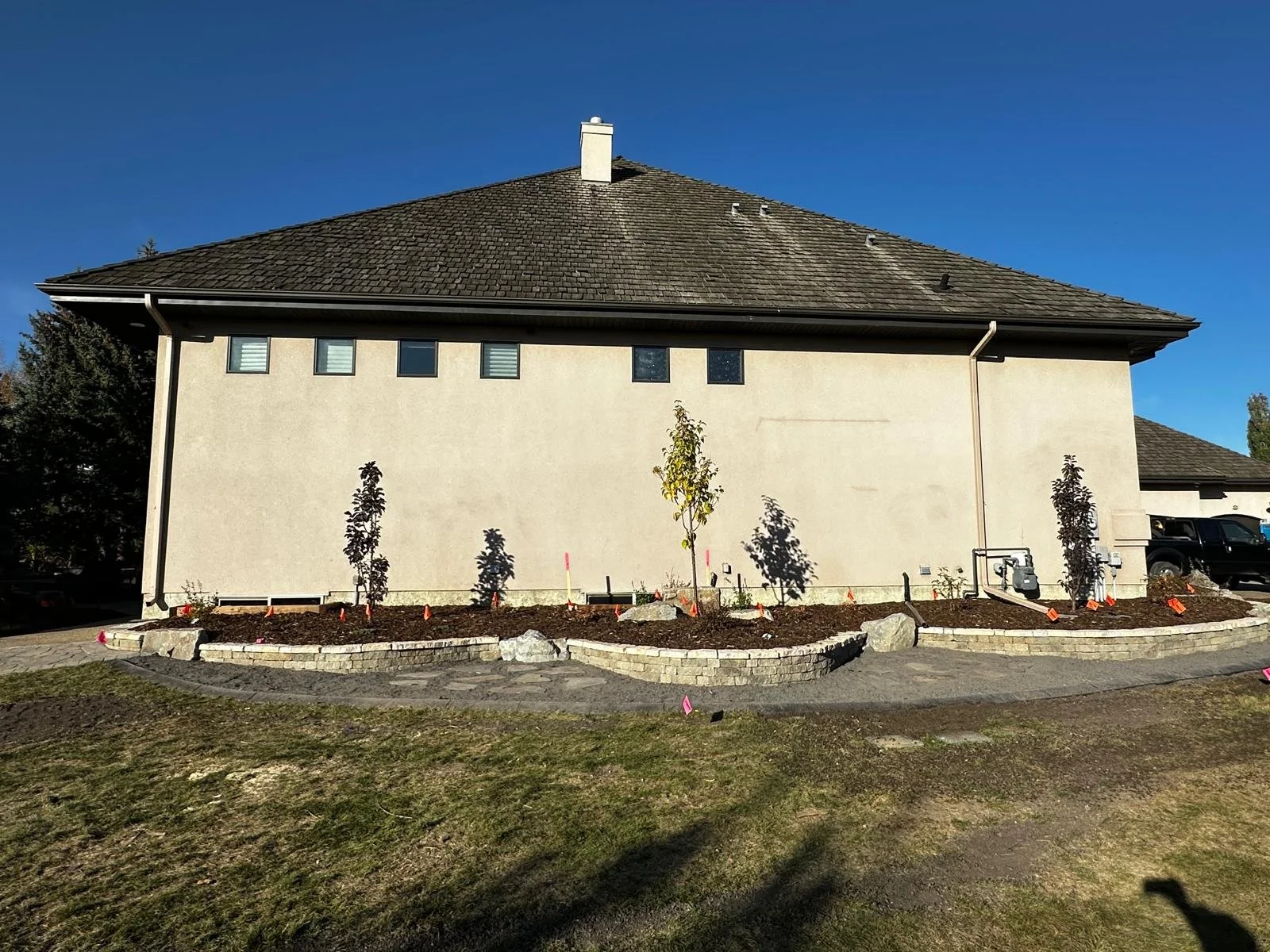 Winter retaining wall east.jpeg