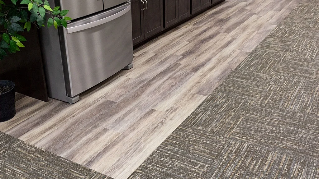 lvp-new-holland-transport-web-september-1-2018-dandsflooring-min.jpg