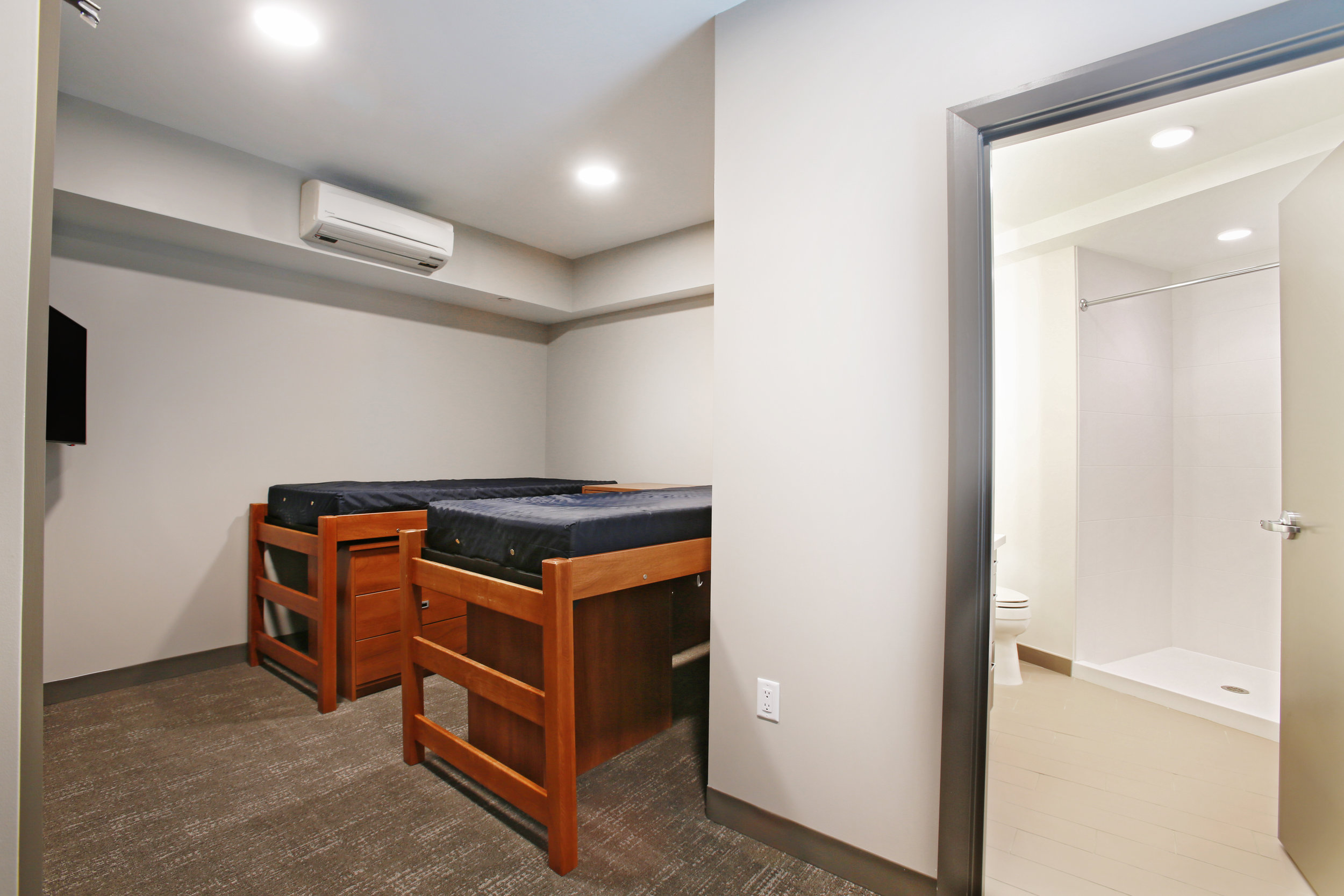 Suite Bedroom .jpg