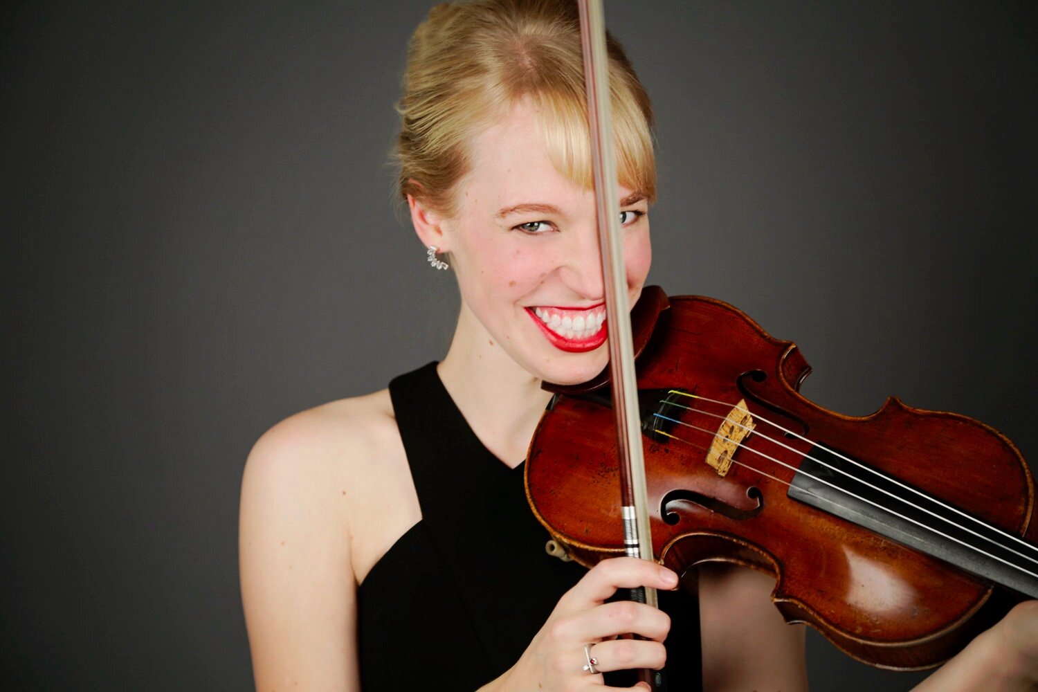 Robyn Bollinger | Violin