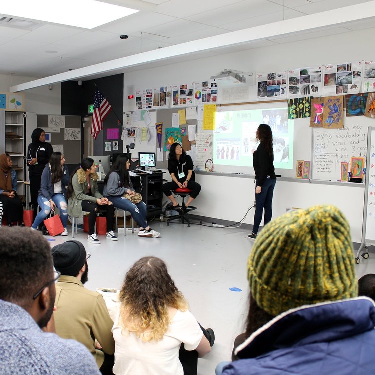 A 2018 Activista presenting her workshop on Mexican Stereotypes at Girlvolution