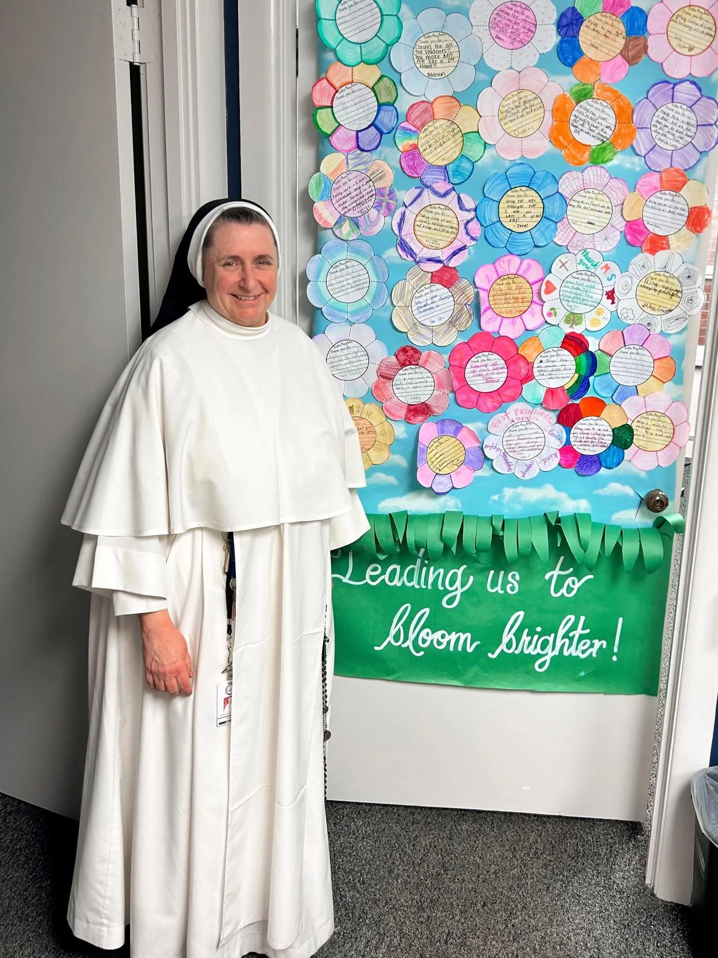 Happy Principal&rsquo;s Day to two incredible leaders who help make Mary Immaculate such a special place!

Thank you to Principal Sister Mary Anne and Vice Principal Mrs. Coffin for your faith-filled leadership, dedication to our students, and the lo