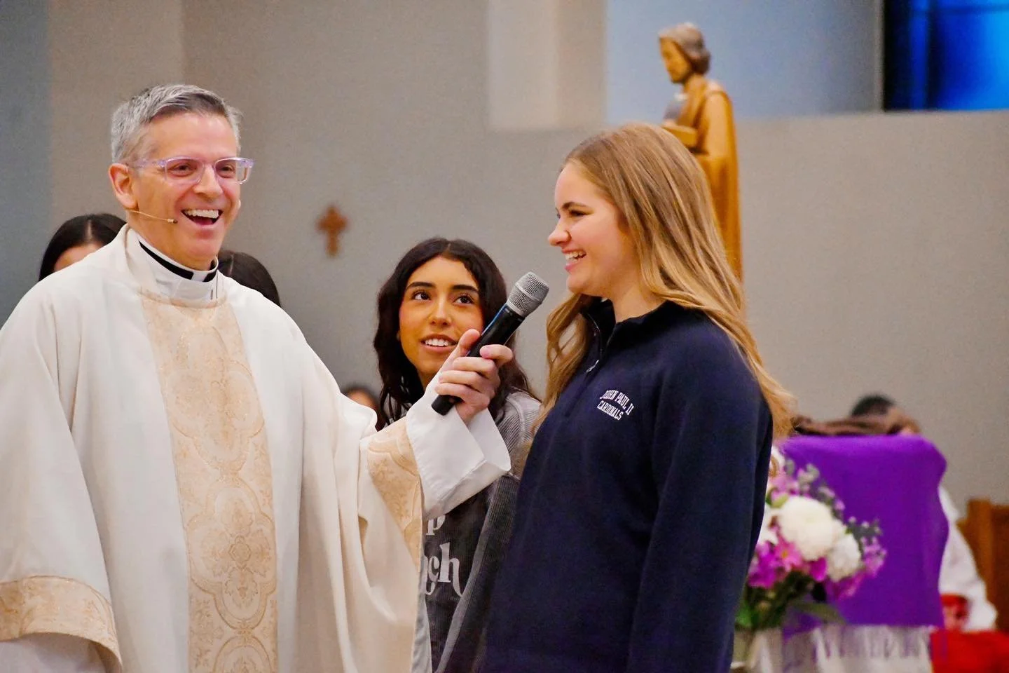 Recently, we welcomed some of our Class of 2025 alumni back to campus! 💙🎓

They joined us for school Mass and spoke with our 8th graders about their first year of high school, sharing advice, encouragement, and memories along the way.

Once a Musta