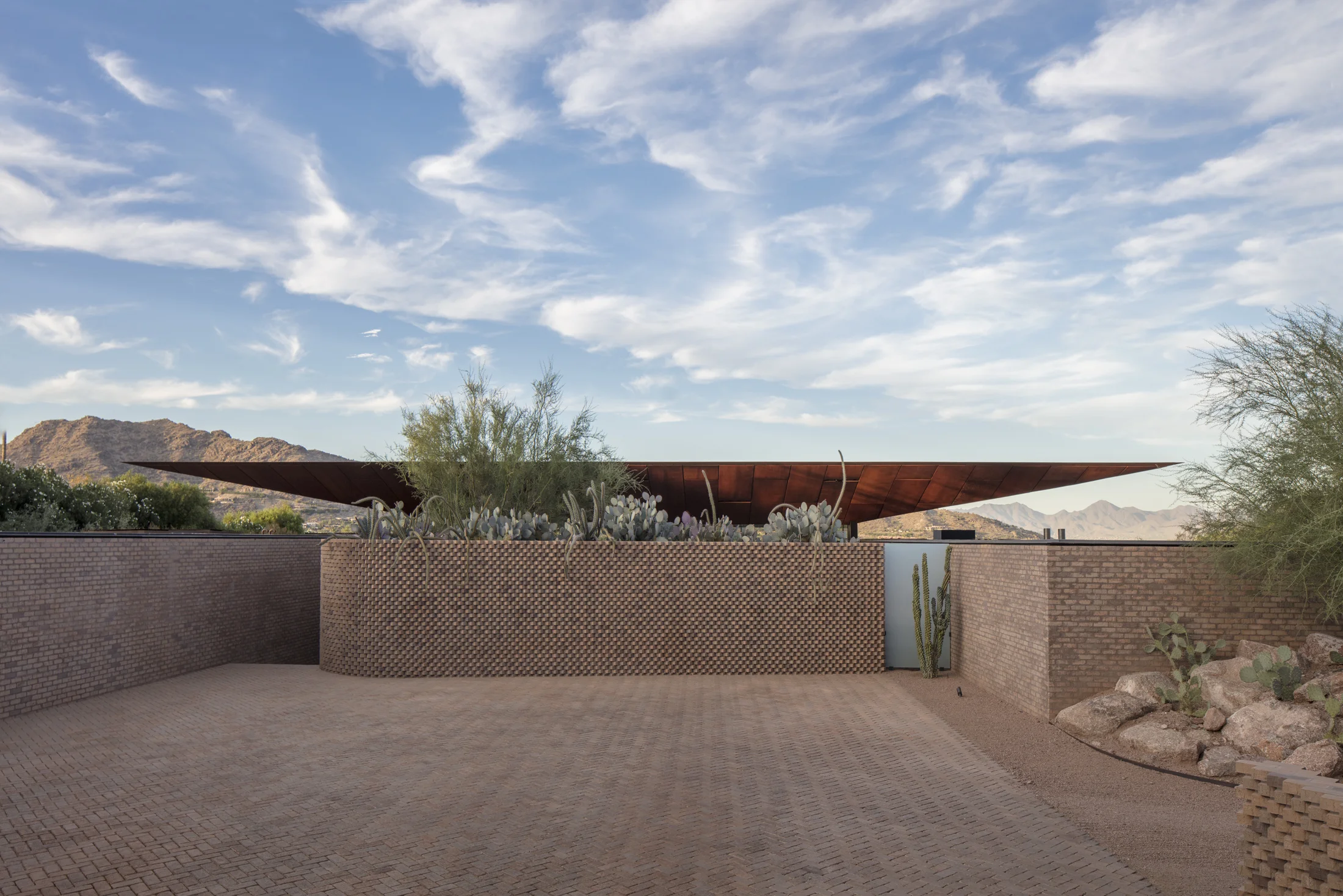 Dragoon-Ghost Wash in Paradise Valley, Arizona — project view 1