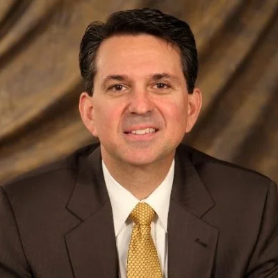 MARK GIANOPULOS Metrostudy’s Midwest Region Director