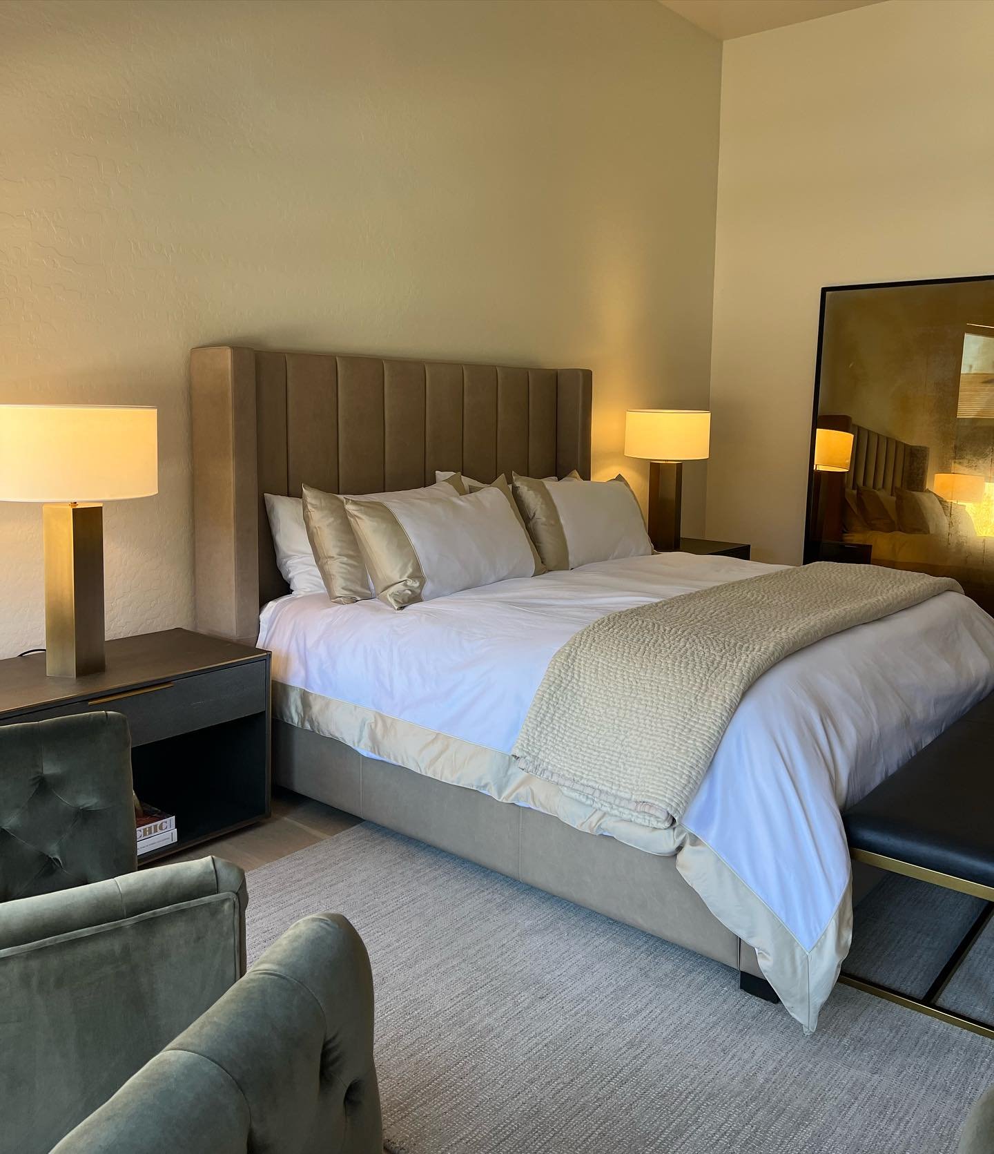 Where your day begins and ends 
&bull;Interior Design: @kaminteriors

#bedroomdesign #interiordesign #scottsdaleinteriordesigner #arizonainteriordesign #findbeautyineverything