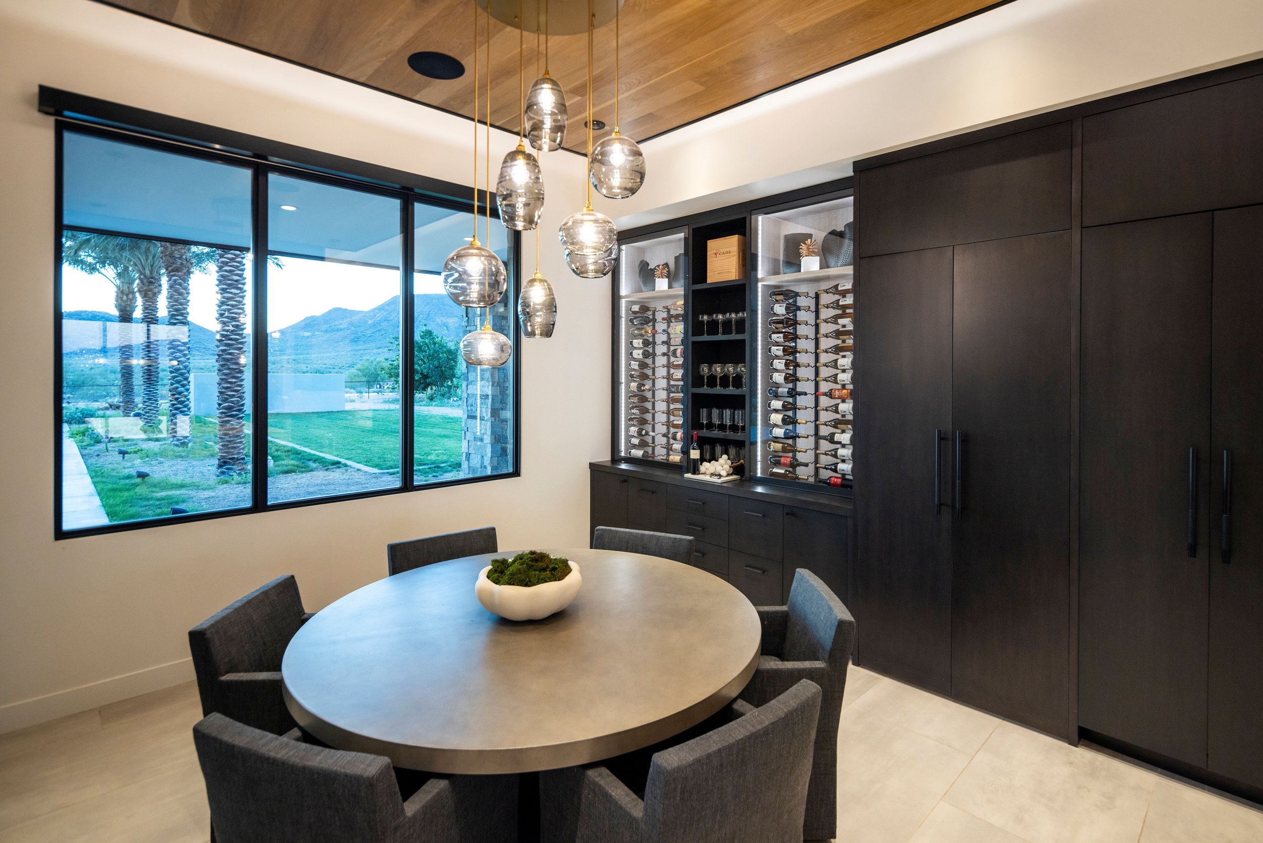 KAMinteriors_Ringe_BGoddardIMG_8145_1Closed.jpg