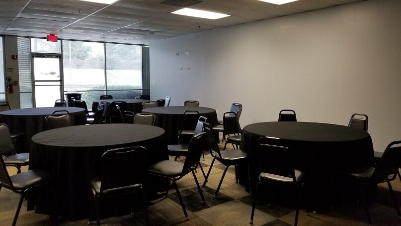 Suite 400 Conf. Room 1.jpg