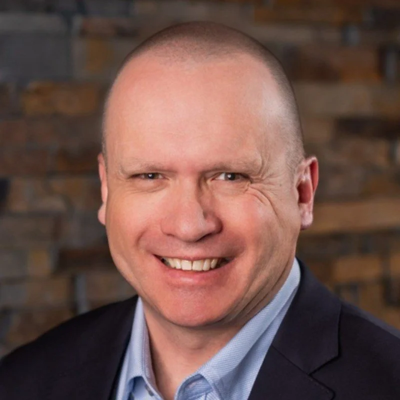 Marcel Roche headshot