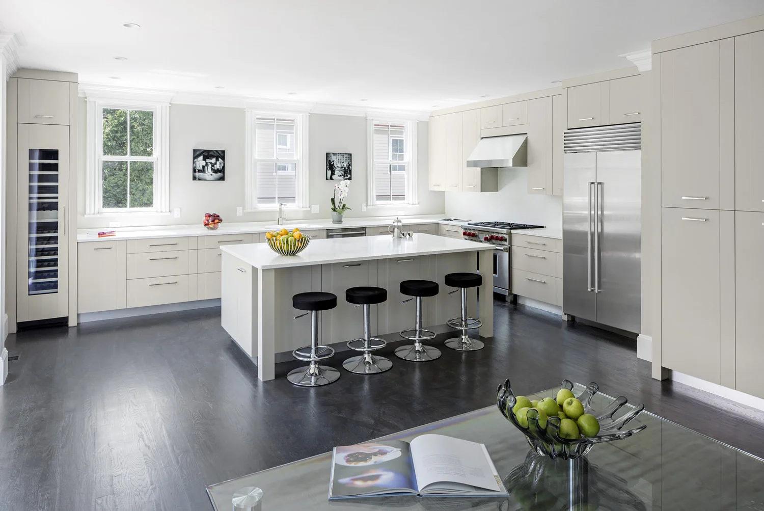 Kitchen 2.jpg