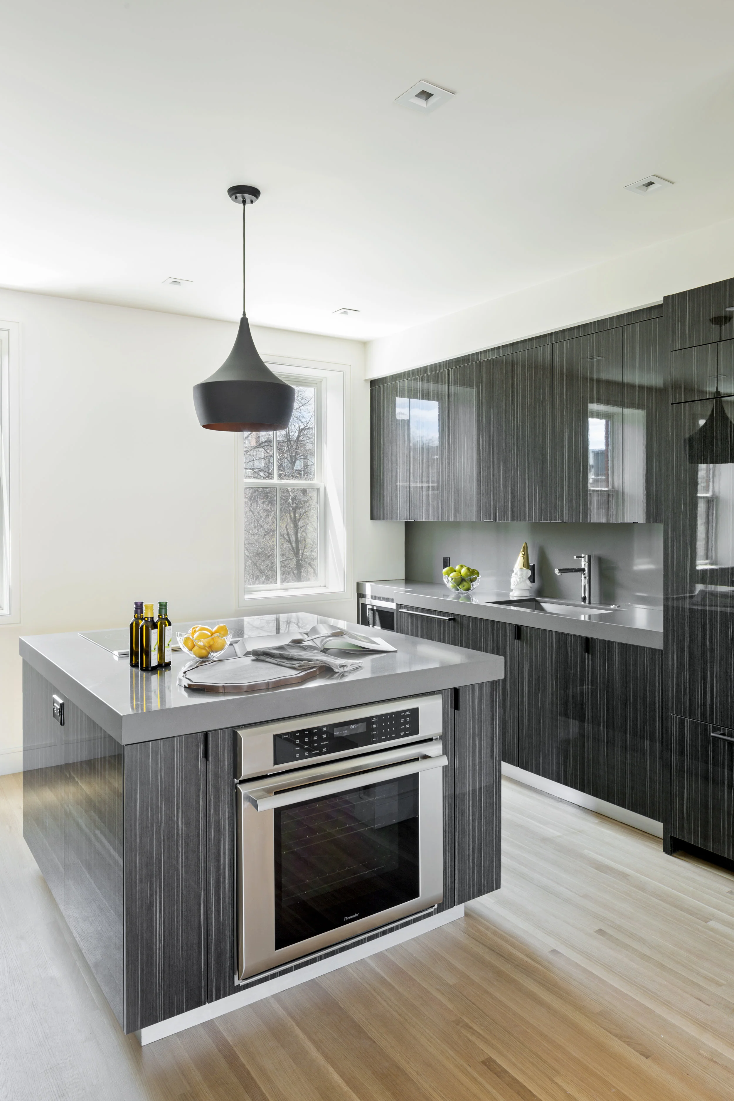 1 Hanson Upper 09 Kitchen.jpg