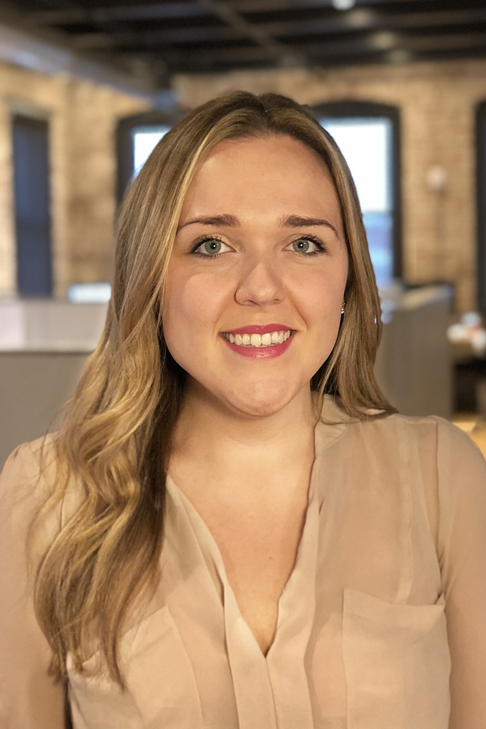 14 NICOLE FARKAS.png