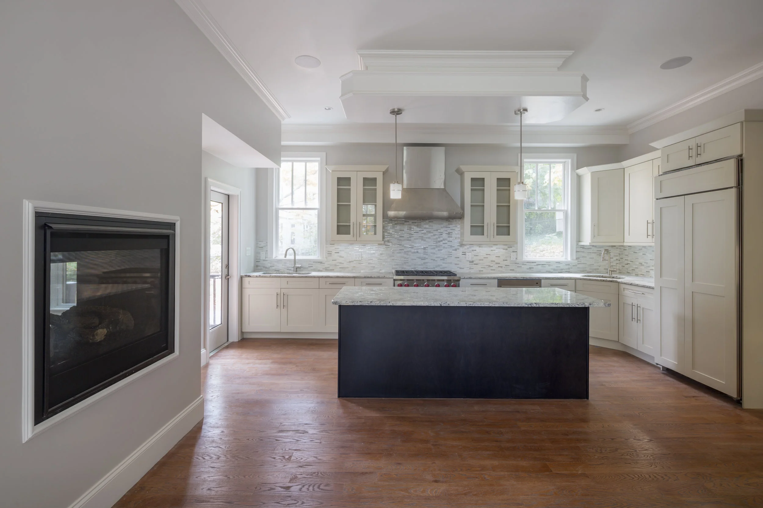 Interior Kitchen.jpg