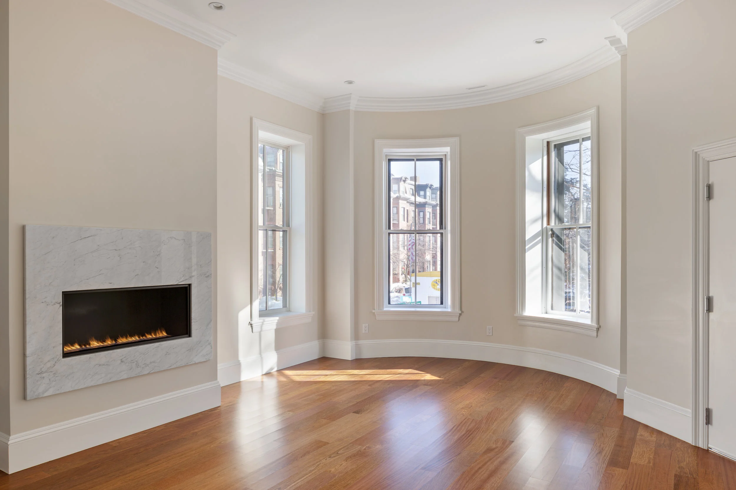 2 - Living Windows.jpg