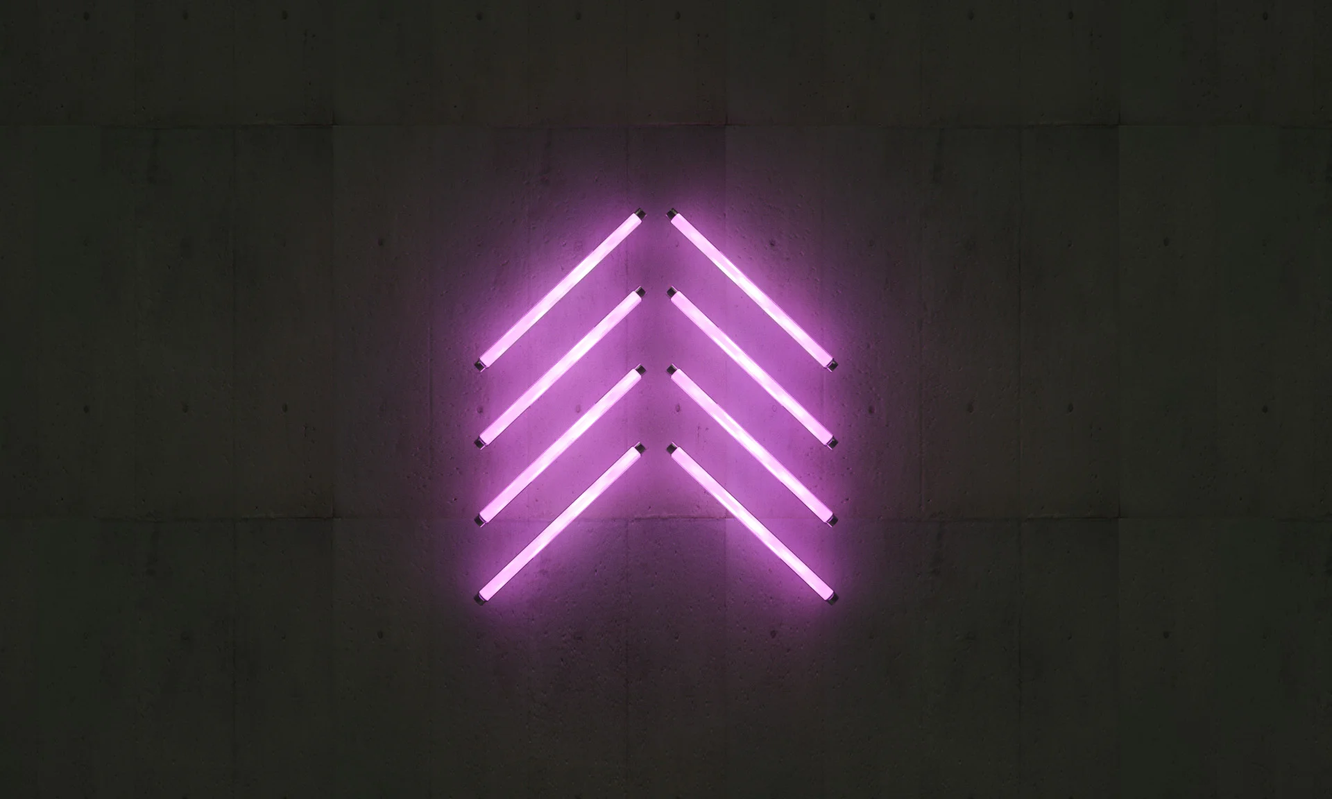 Neon_Tubes_Chevron_Form_1_0123.jpg