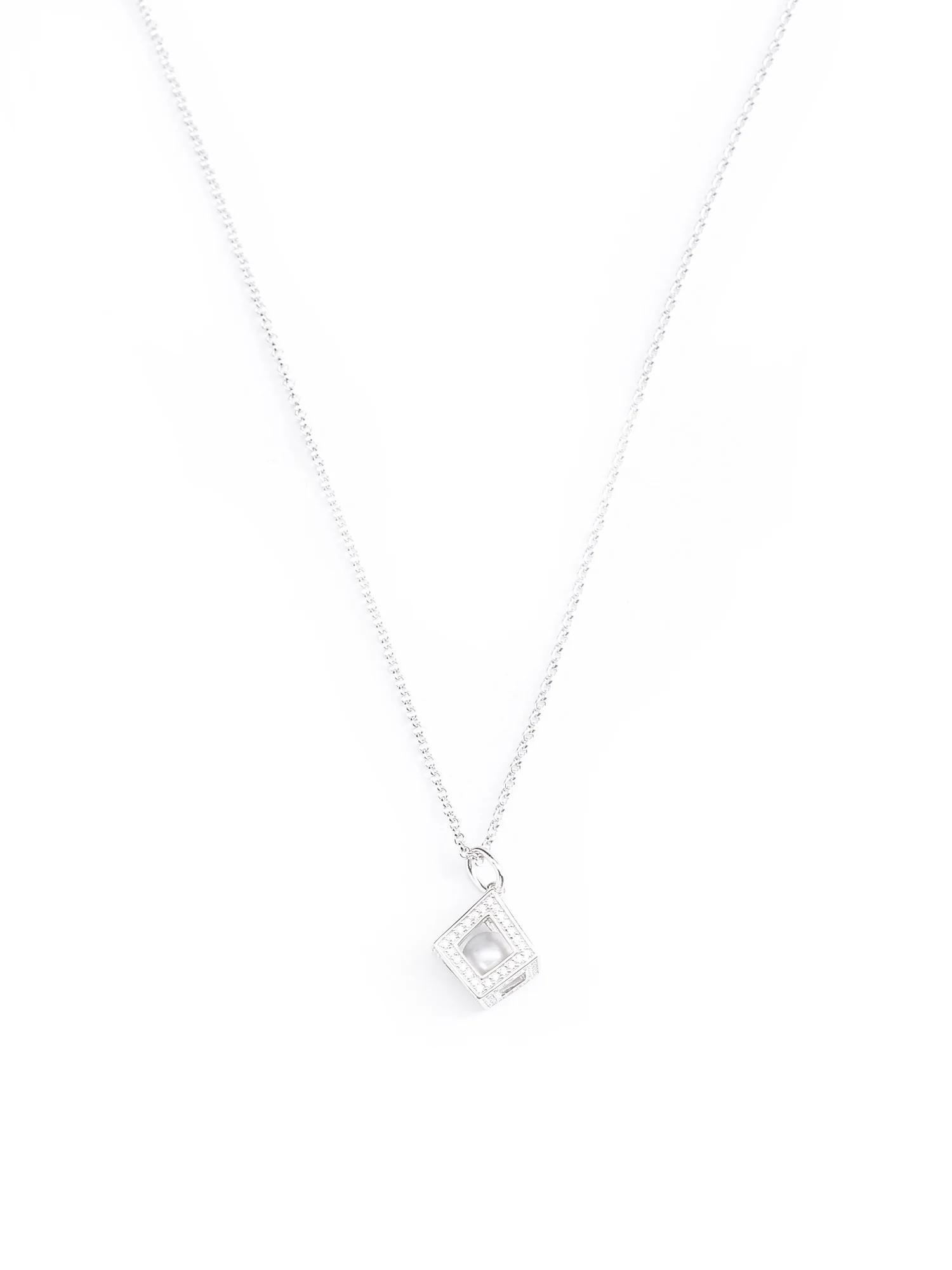 Pandora Royal Grey Pearl Necklace 