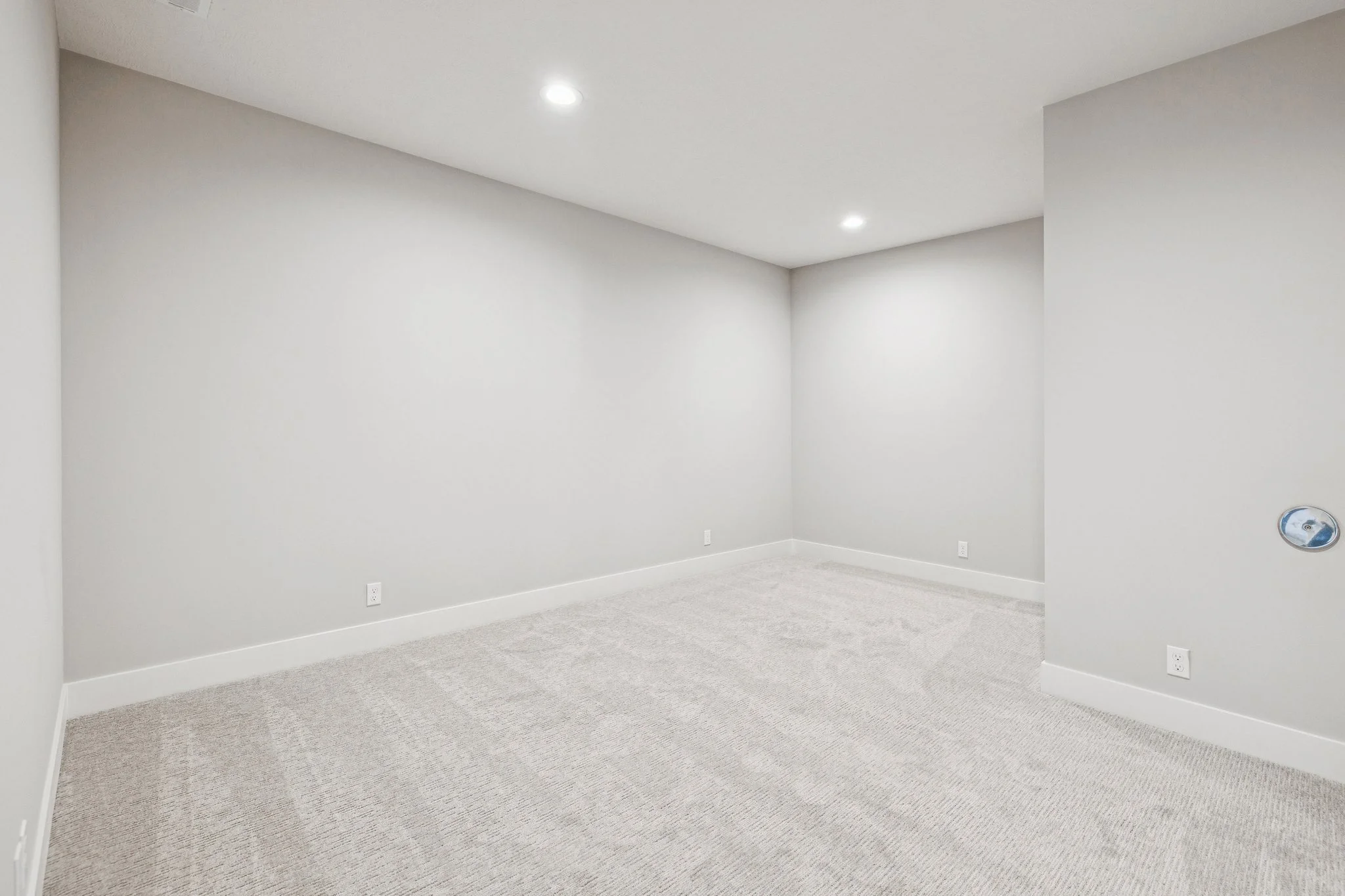 22-web-or-mls-7595 - 3306 S 212th St_022.jpg