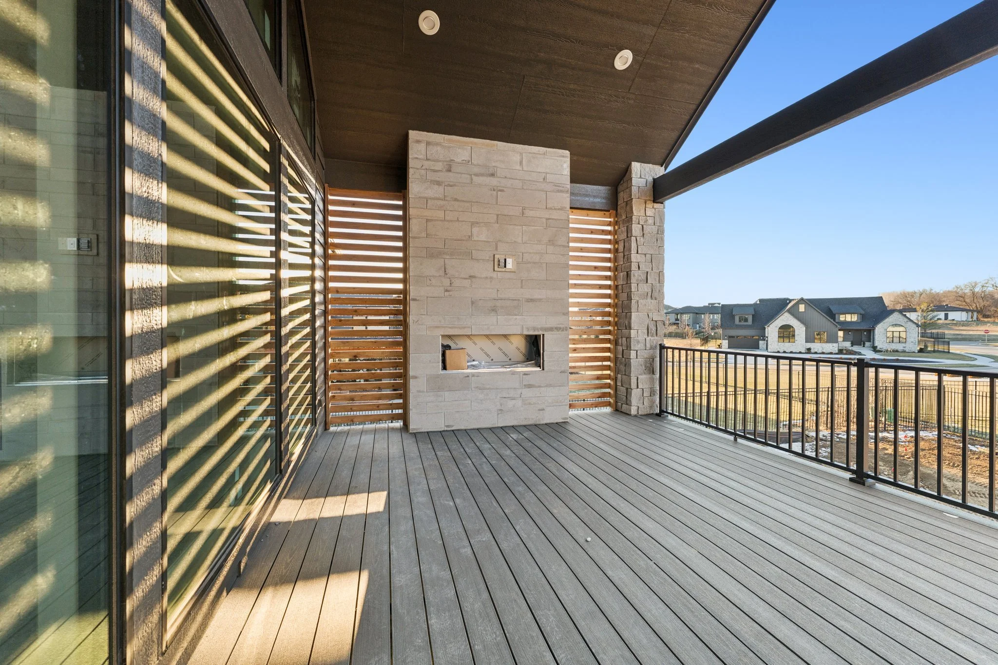 42-web-or-mls-7787 - 3538 S 210th Ave_042.jpg