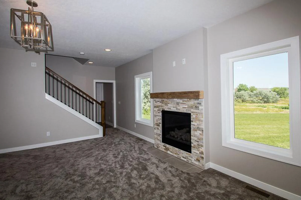 359 Champions - Custom - Living Room 4.jpg