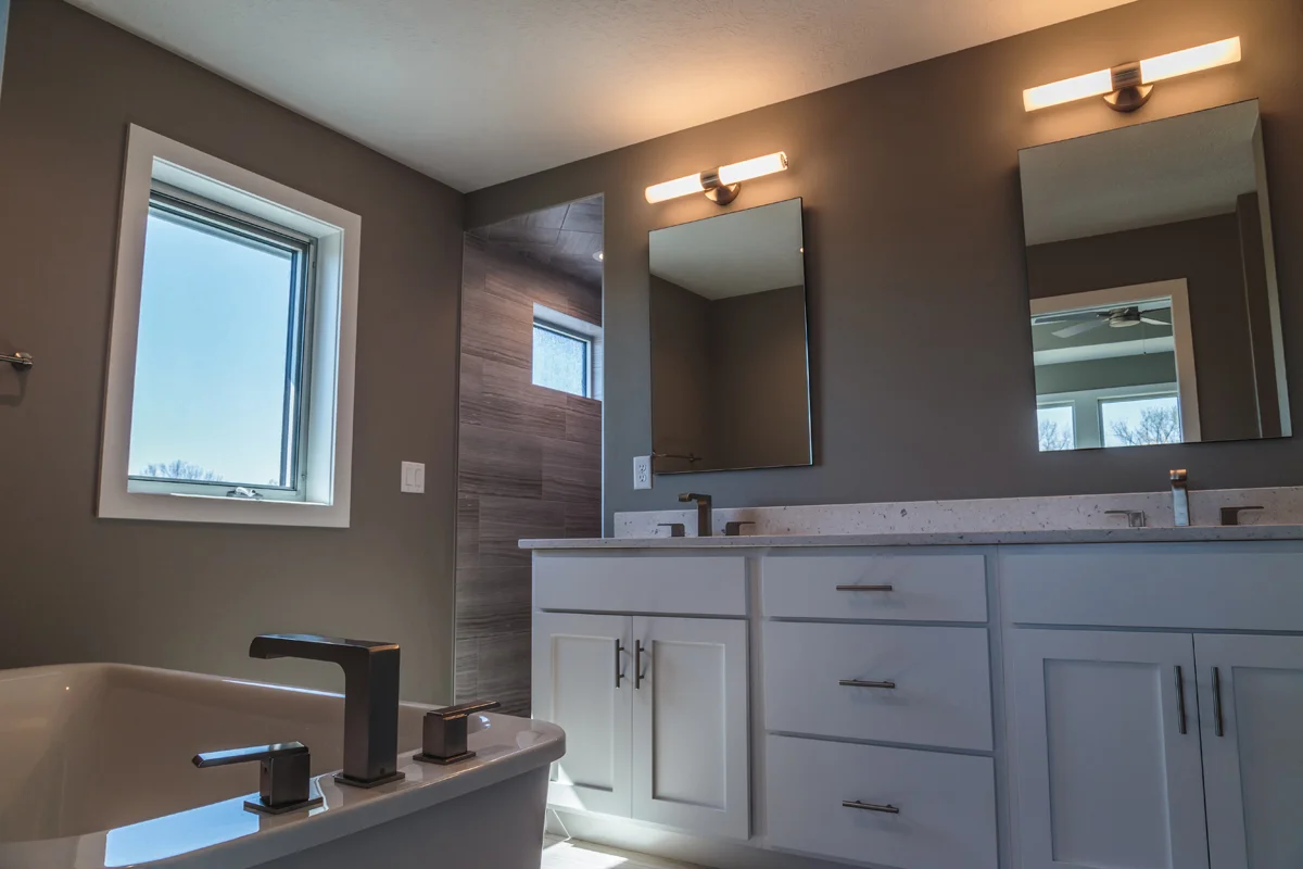 774 Olympic - Ash - Bathroom 1.jpg