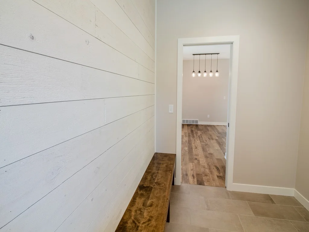 7180 Christy Rd - Custom - Entry 1.jpg