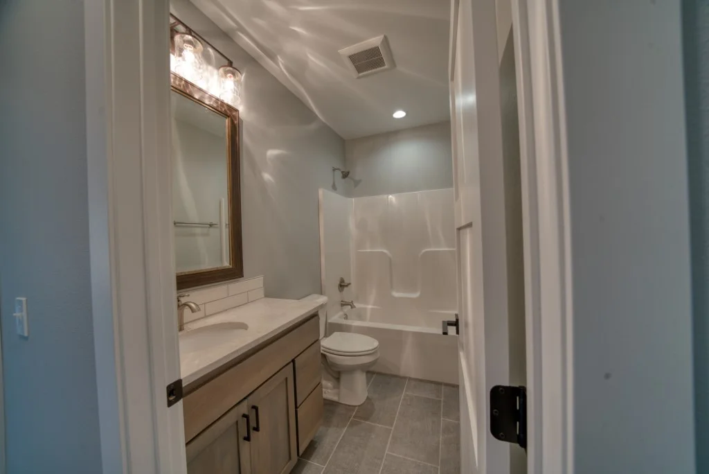 7409 S Kenton (78).jpg