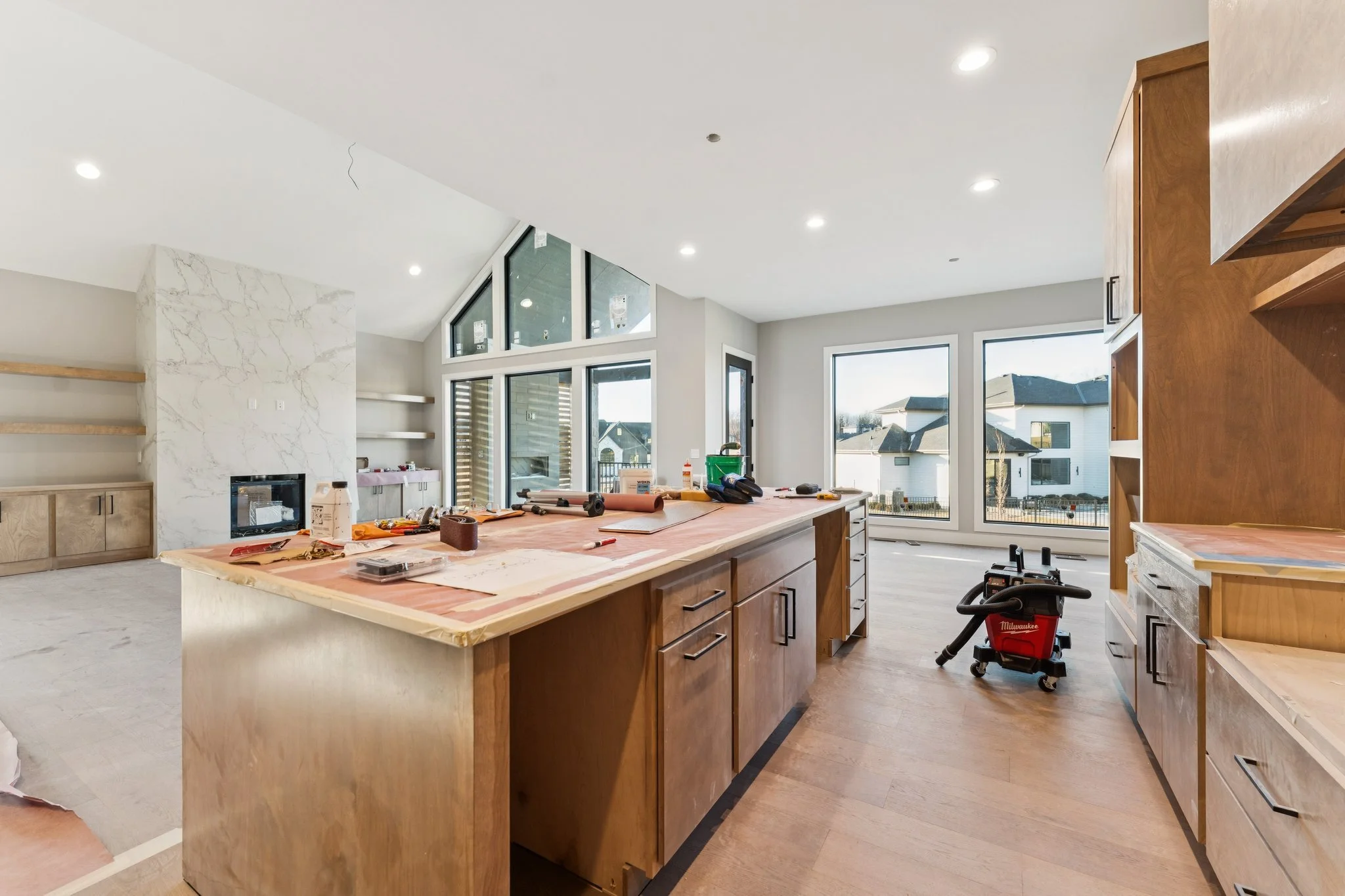 15-web-or-mls-7787 - 3538 S 210th Ave_015.jpg